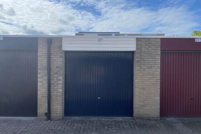 Garage Haverberg 20F Roosendaal