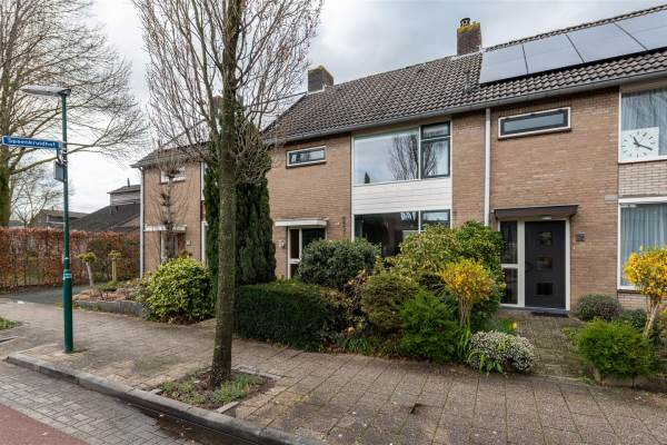 Woning Prinses Ireneweg 21 Houten