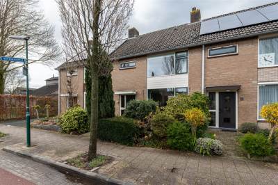 Woning Prinses Ireneweg 21 Houten
