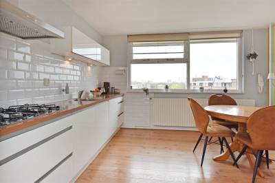 Woning Monseigneur van Steelaan 291 Voorburg