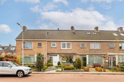 Woning Jan van Bergenstraat 22 Heemskerk