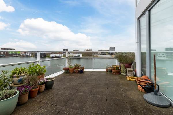 Woning IJburglaan 445 Amsterdam