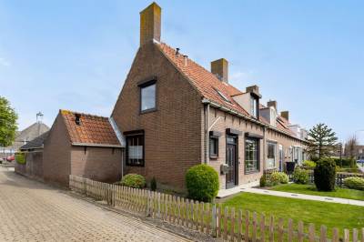 Woning Prins Bernhardstraat 15 Schoondijke