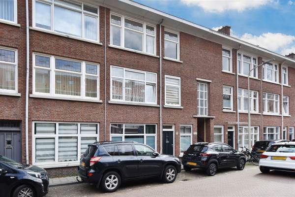 Woning Rederijkerstraat 154 Den Haag