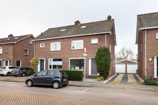 Woning Stationsstraat 27 Waddinxveen