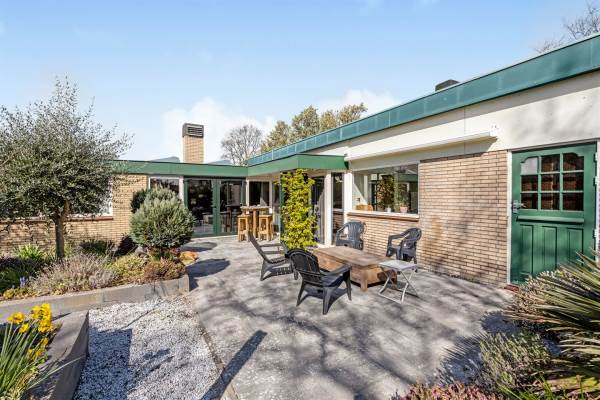 Woning Jacob Houtinghstraat 33 Den Helder