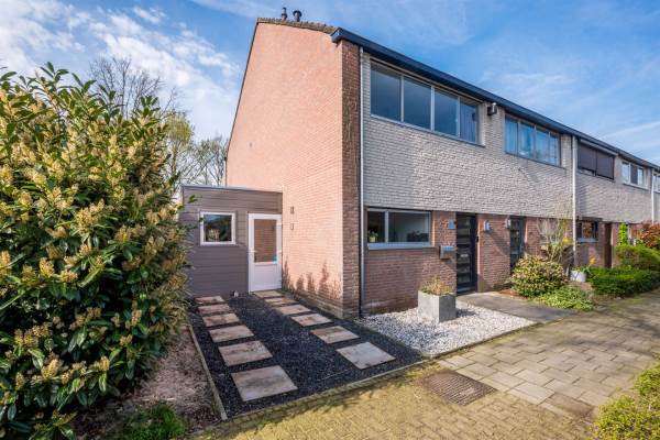 Woning Burgemeester Raijmakerslaan 24 Grave