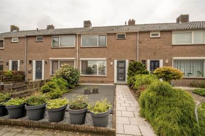 Woning Nassaulaan 50 Puttershoek