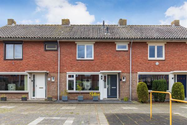Woning Prunuslaan 25 Roosendaal