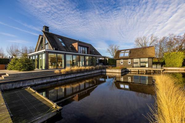 Woning Nieuw-Loosdrechtsedijk 253 Loosdrecht