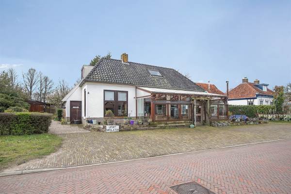Woning Moleneinde 16 Dwingeloo