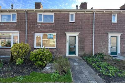 Woning Pastoor Gielenstraat 31 Lutjebroek