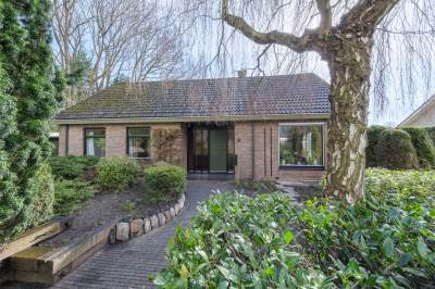 Woning Anne de Vriesstraat 6 Hooghalen