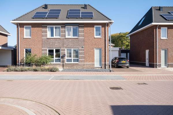 Woning de Hosteij 10 Sambeek