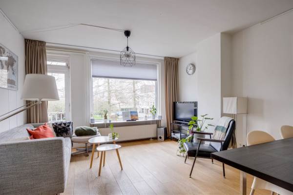 Woning Hijmans van den Berghlaan 100 Utrecht