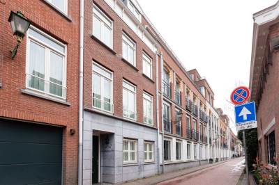 Woning Laan van Roos en Doorn 39W Den Haag