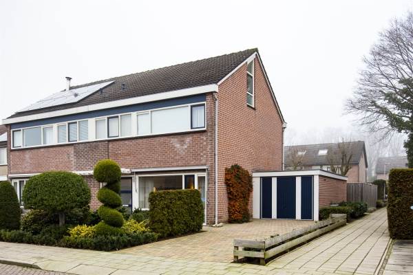 Woning Koningin Wilhelminalaan 11 Bathmen