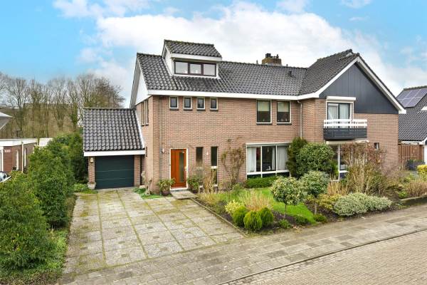 Woning Dr. C.J.K. van Aalstweg 34 Hoorn (NH)