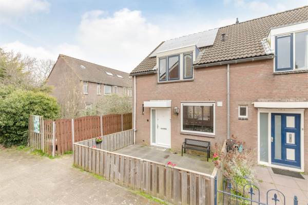 Woning Dukdalf 28 Hellevoetsluis