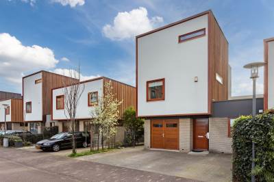 Woning Adriaan van Royenlaan 17 Oegstgeest