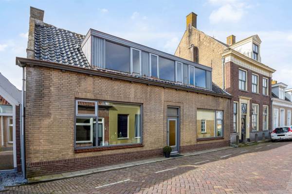 Woning Nieuwlandsedijk 77 Lage Zwaluwe