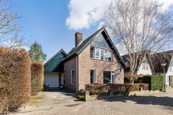 Woning Almstein 17 Dordrecht