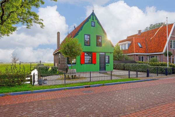 Woning Zuideinde 224 Westzaan