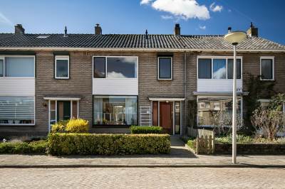 Woning Prins Bernhardlaan 28 Spijkenisse