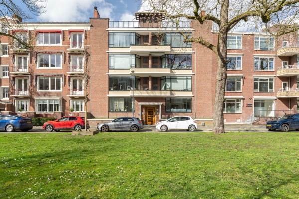 Woning Ubbo Emmiussingel 1 Groningen