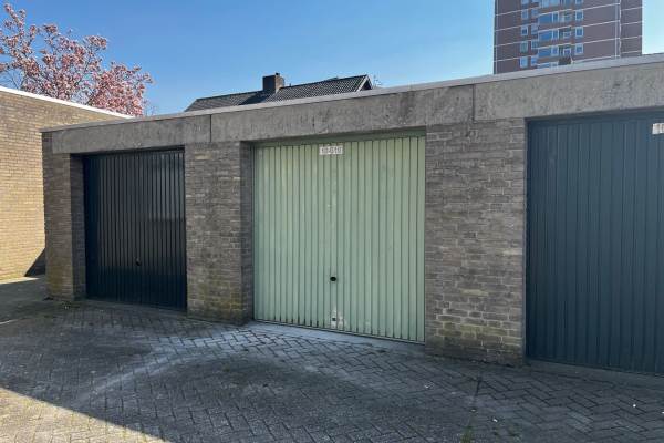 Garage Tonnaerstraat 10G Eindhoven