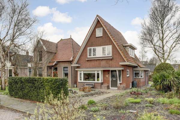 Woning Dorpsstraat 53 Broek op Langedijk