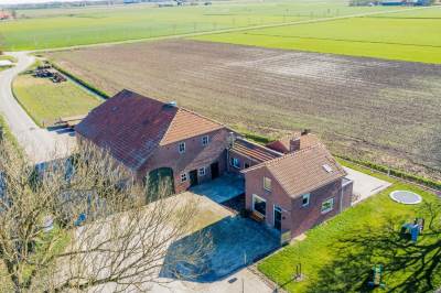 Woning Streeplandsedijk 1 Lage Zwaluwe