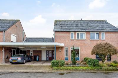Woning In de Pas 33 Helden