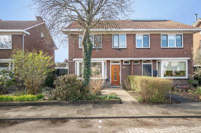 Woning Prins Bernhardstraat 52 Barendrecht