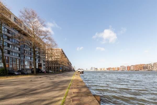 Woning Veemkade 1054 Amsterdam
