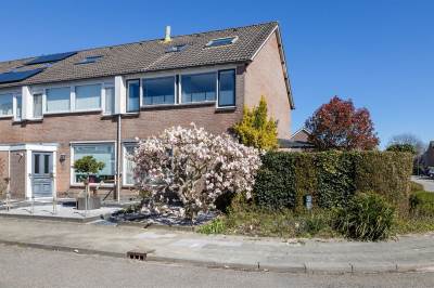 Woning Juliana van Stolberglaan 2 Lopik