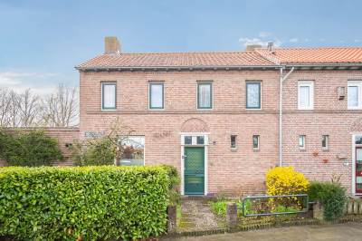 Woning van Coothplein 2 Grave