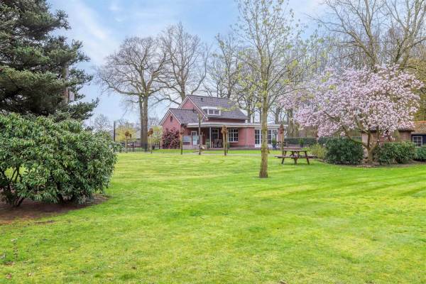 Woning Tienrayseweg 13 Horst