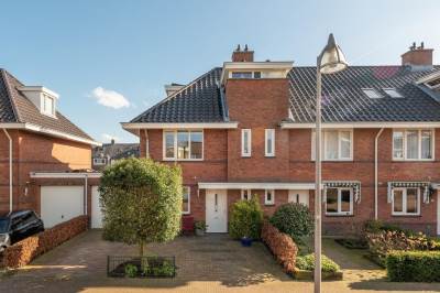 Woning Burgemeester Van den Helmlaan 9 Maarssen