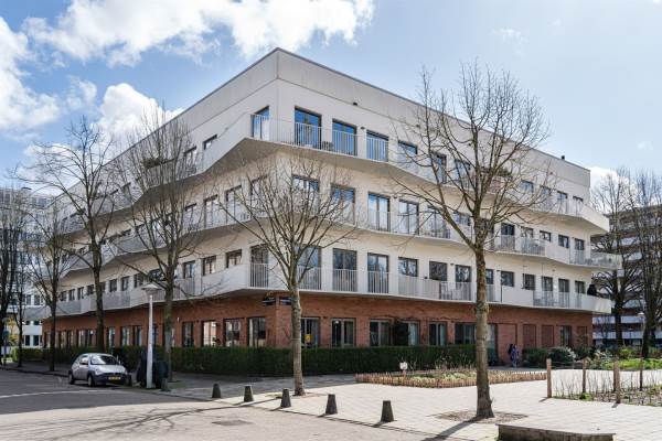 Woning President Kennedyplantsoen 69 Amsterdam