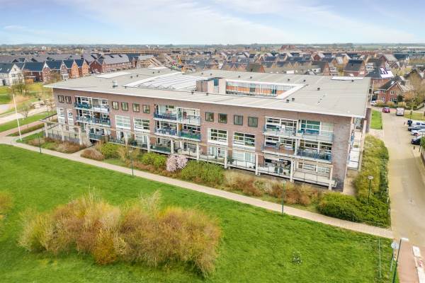 Woning Parelgras 82 Houten