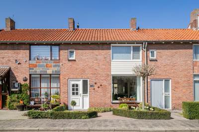 Woning Anjerstraat 10 Uden