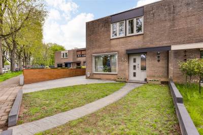 Woning Van Akenstraat 48 Geleen