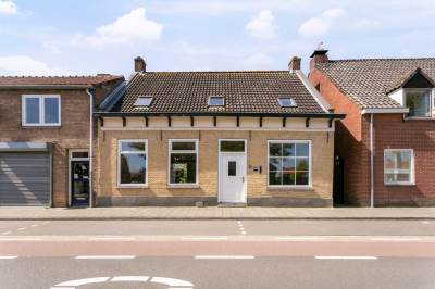 Woning Hoofdstraat 45 Zevenbergschen Hoek (Gem. Moerdijk)