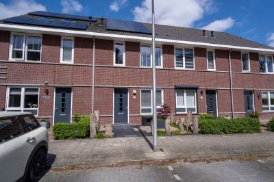 Woning Oranjestraat 60 's-Gravendeel