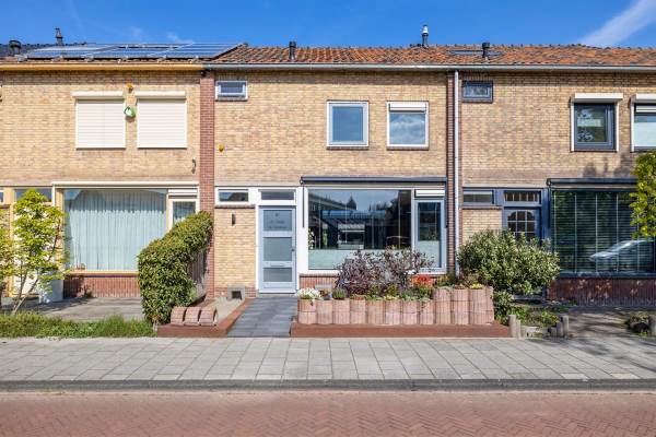 Woning Van der Doortogestraat 10 Naaldwijk