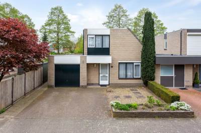 Woning De Kruisboog 28 Duiven