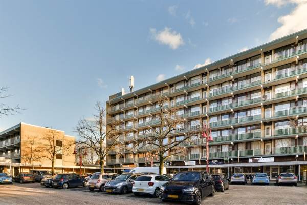 Woning Sluisplein 22 Ouderkerk aan de Amstel