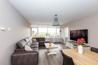 Woning Bachplein 542 Schiedam