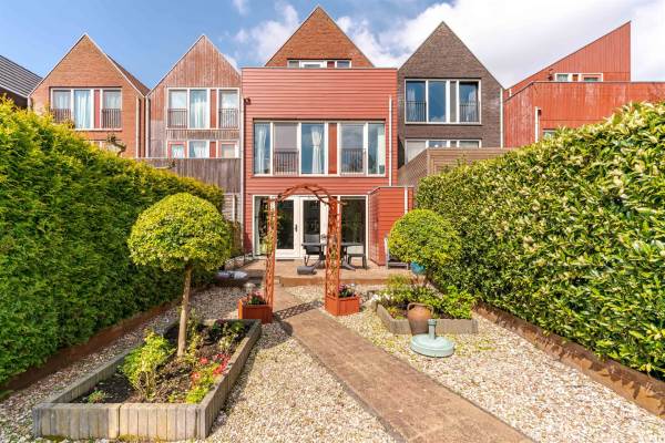 Woning Oeverwallaan 77 Den Haag